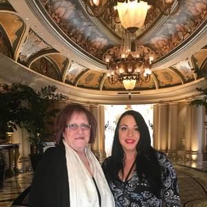 Meet your Posher, Deborah